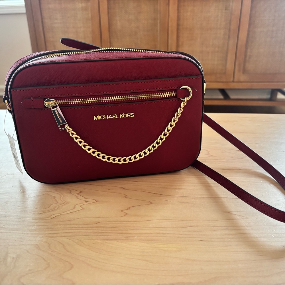 Michael Kors Jet Set Crossbody NWT